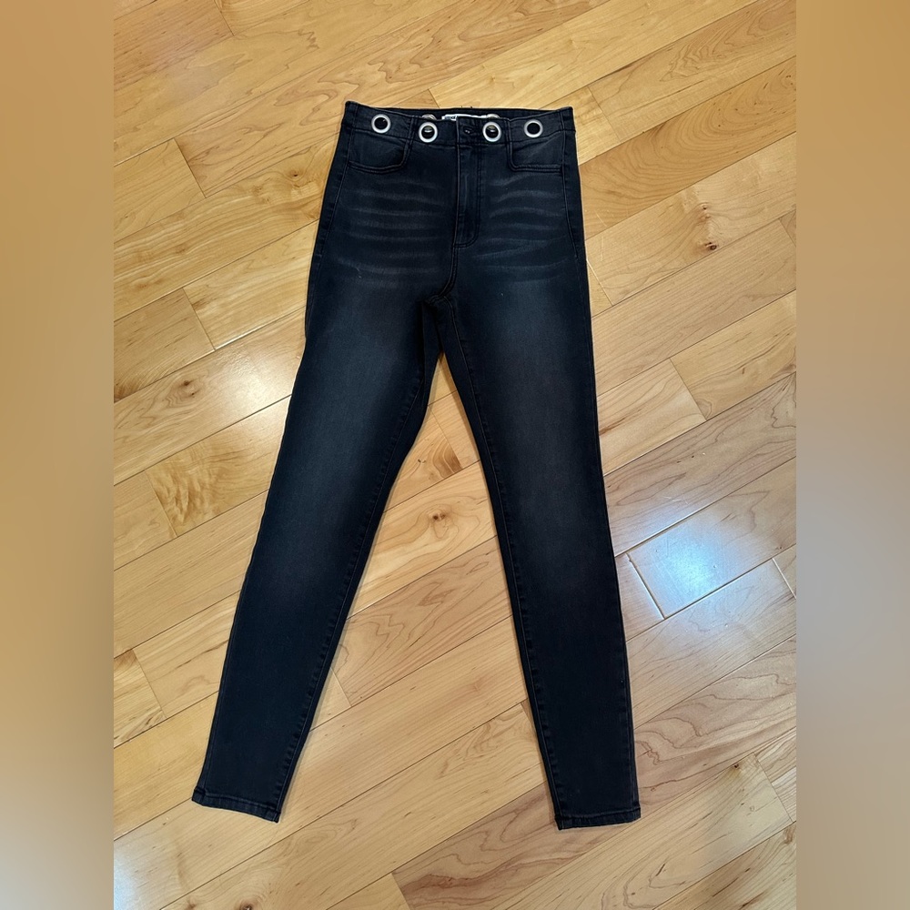 Skinny jeans